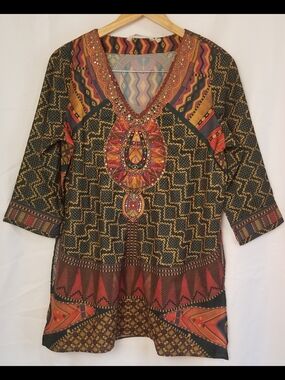 Soft Surroundings Boho Embellished V-Neck Tunic Top in Black and Rust Sz M